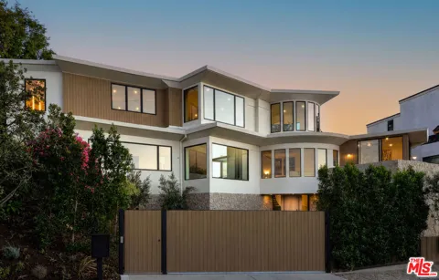 3858 Buena Park Drive