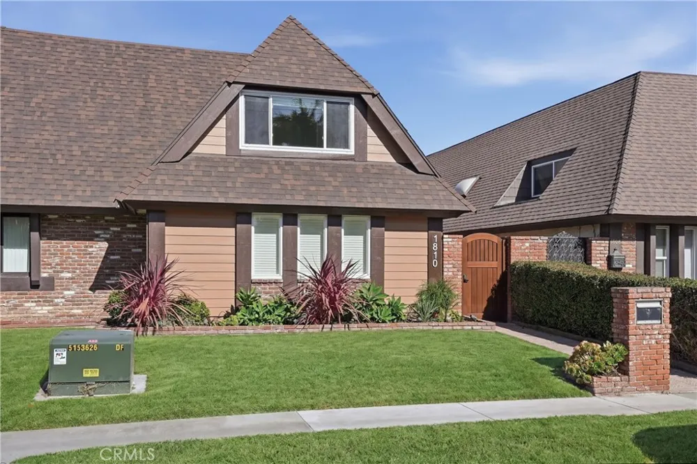 1810 Huntington Street Huntington Beach, CA 92648