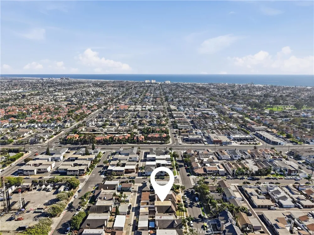 1810 Huntington Street Huntington Beach, CA 92648