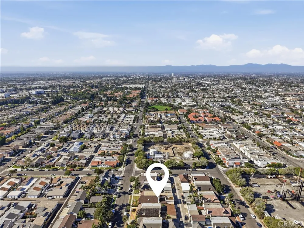 1810 Huntington Street Huntington Beach, CA 92648