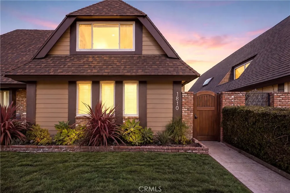 1810 Huntington Street Huntington Beach, CA 92648