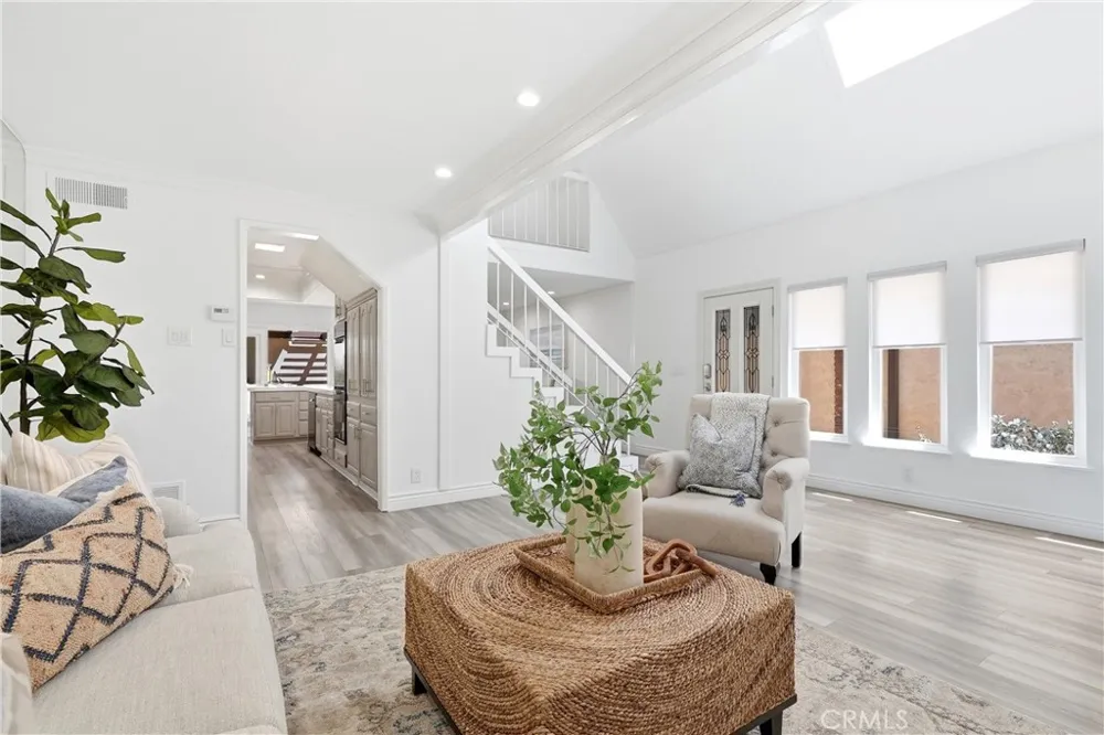 1810 Huntington Street Huntington Beach, CA 92648