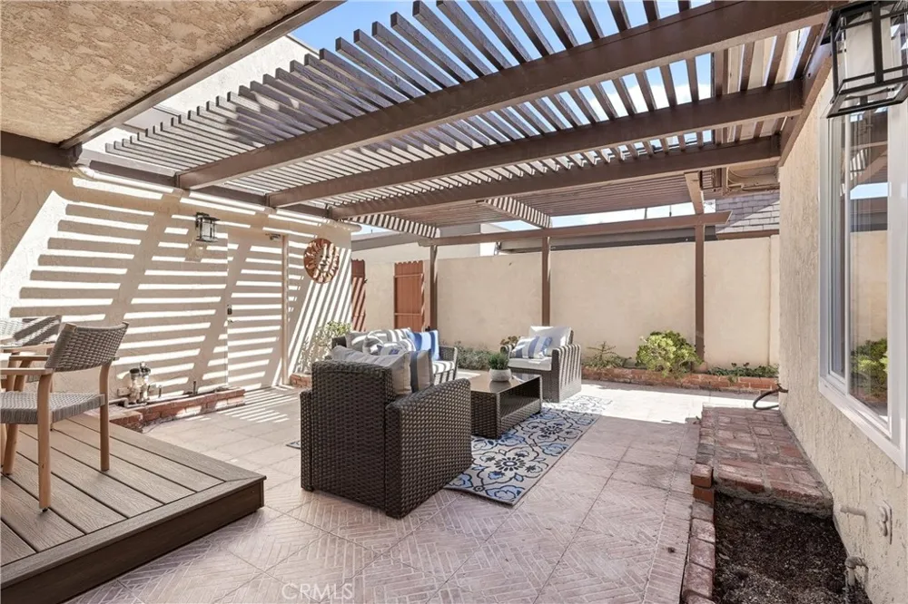 1810 Huntington Street Huntington Beach, CA 92648