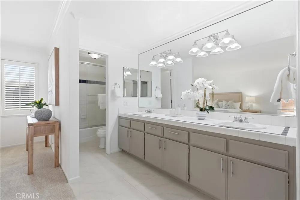 1810 Huntington Street Huntington Beach, CA 92648