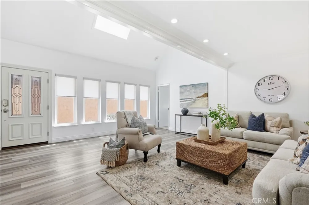 1810 Huntington Street Huntington Beach, CA 92648