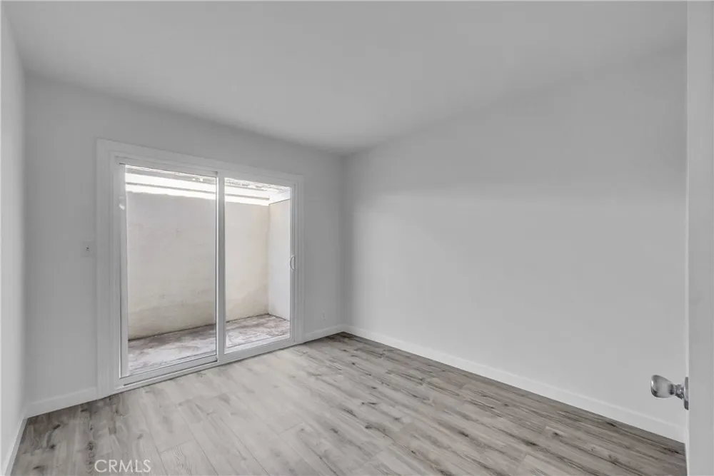 107 Lexington Costa Mesa, CA 92626
