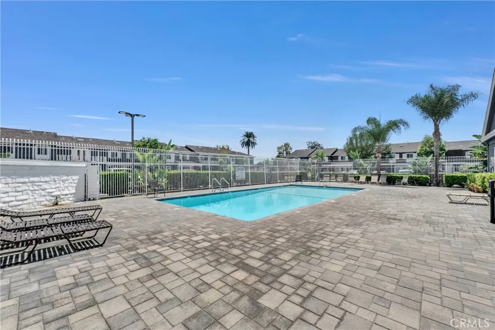 107 Lexington Costa Mesa, CA 92626