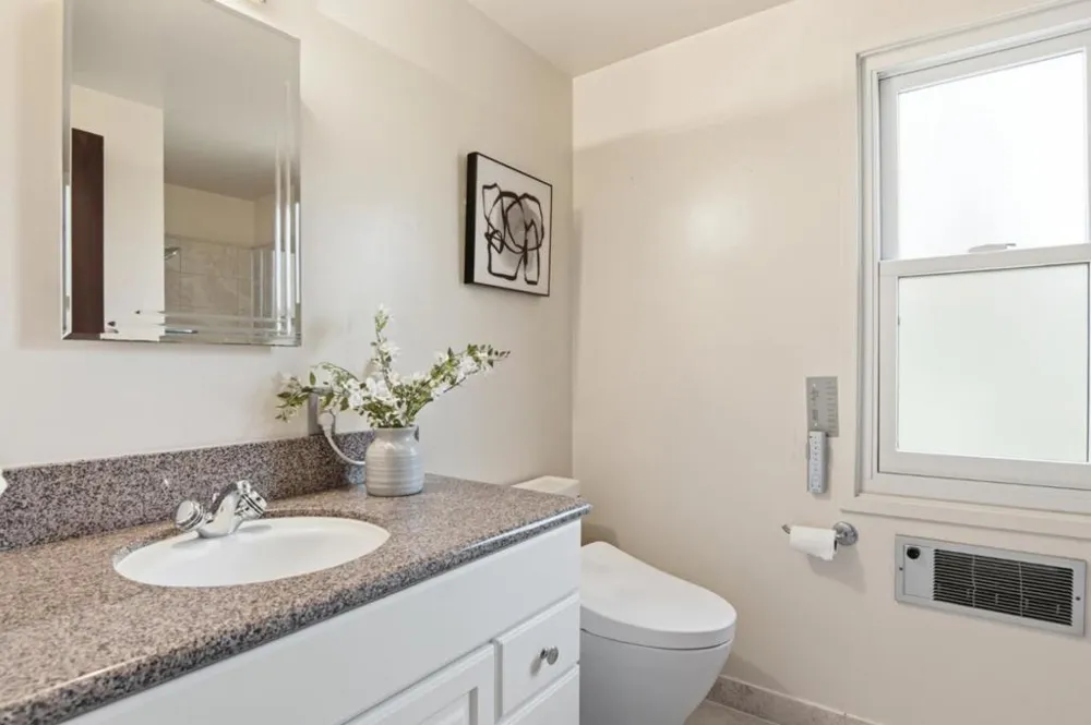 911 Mears Court Stanford, CA 94305