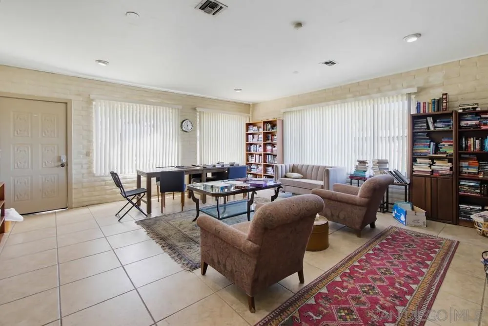 1440 S Orange #SPC 43 El Cajon, CA 92020
