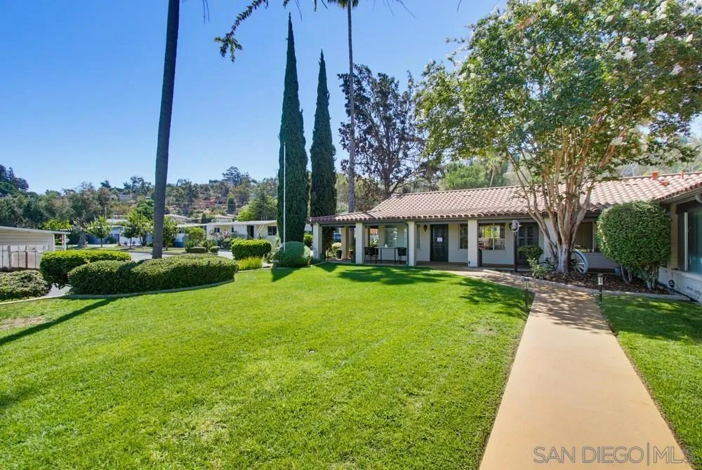 1440 S Orange #SPC 43 El Cajon, CA 92020
