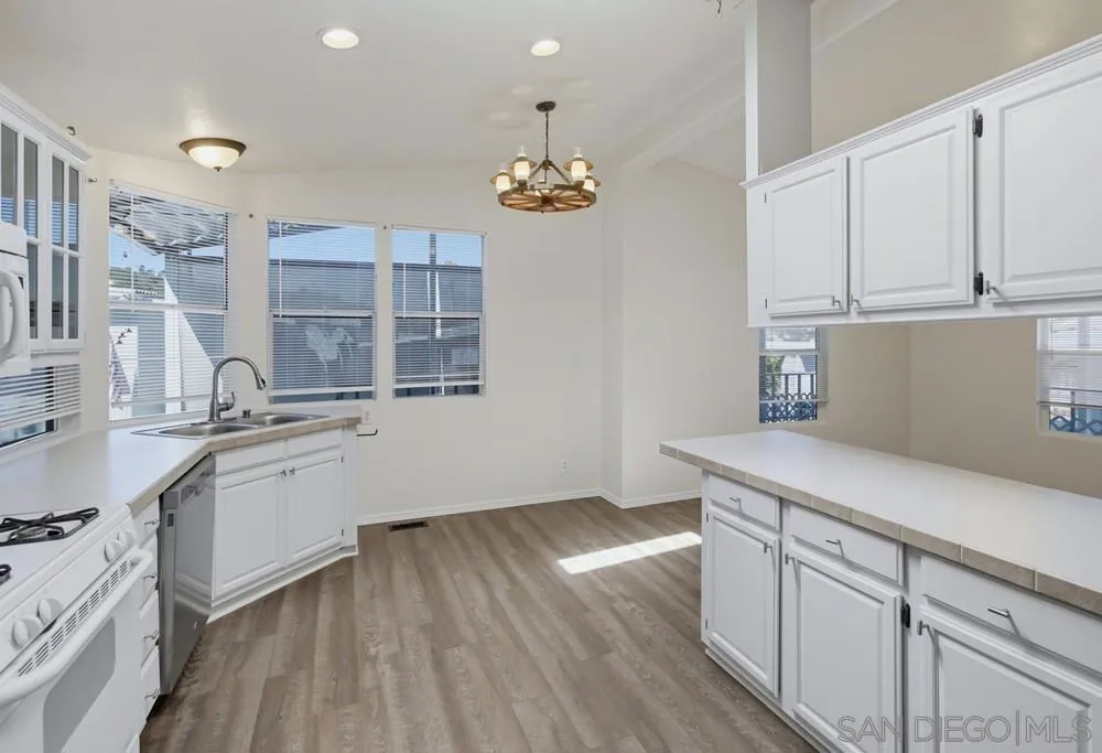 1440 S Orange #SPC 43 El Cajon, CA 92020