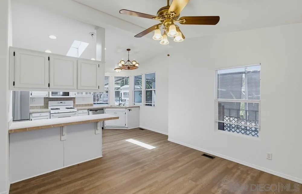 1440 S Orange #SPC 43 El Cajon, CA 92020