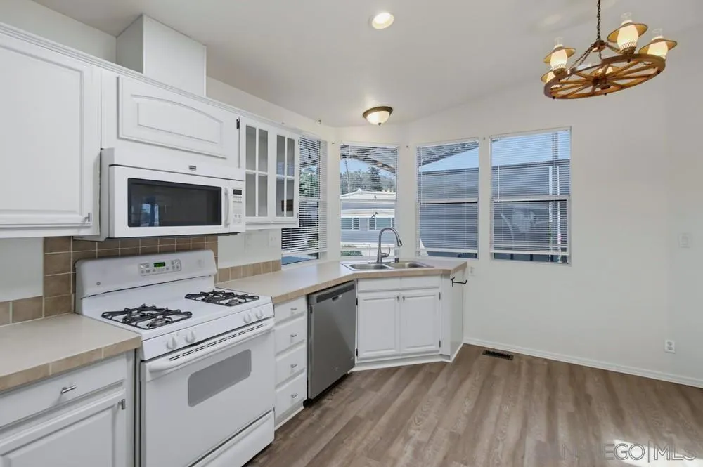 1440 S Orange #SPC 43 El Cajon, CA 92020