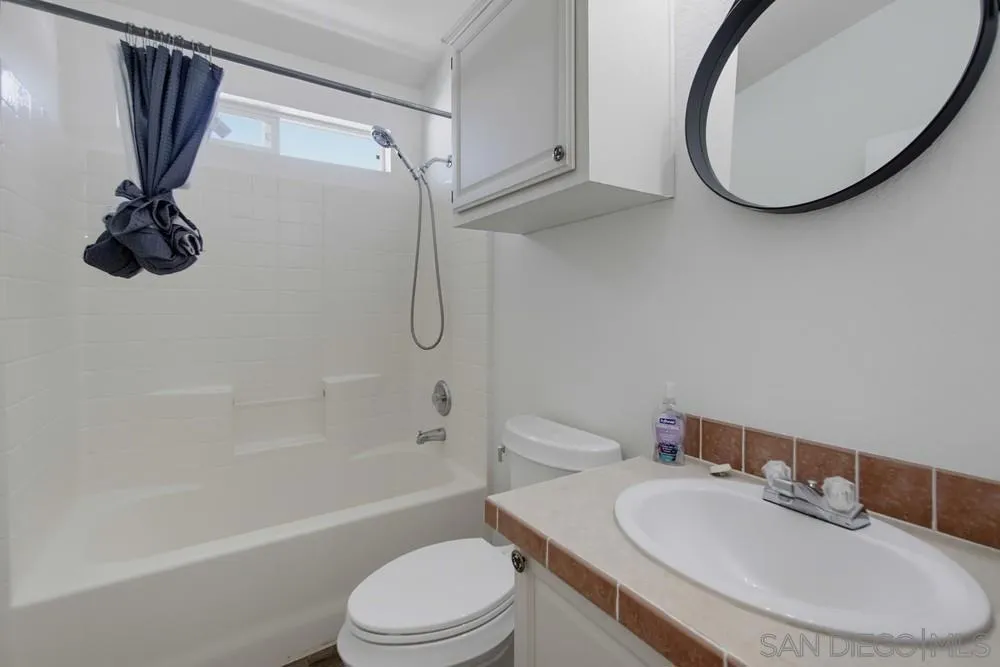 1440 S Orange #SPC 43 El Cajon, CA 92020