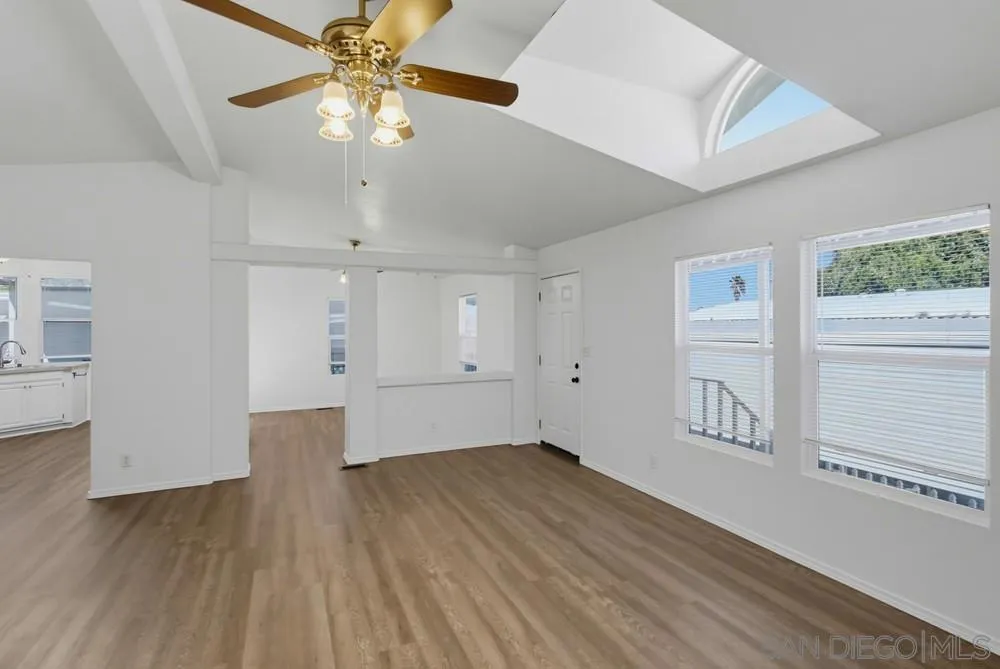 1440 S Orange #SPC 43 El Cajon, CA 92020