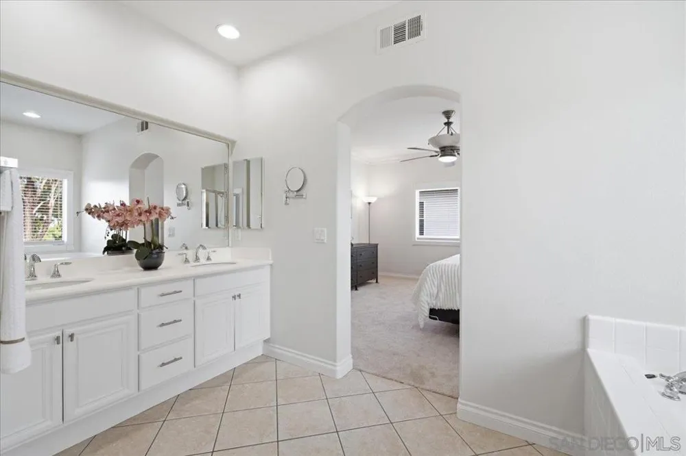 731 Dry Creek Dr Chula Vista, CA 91914
