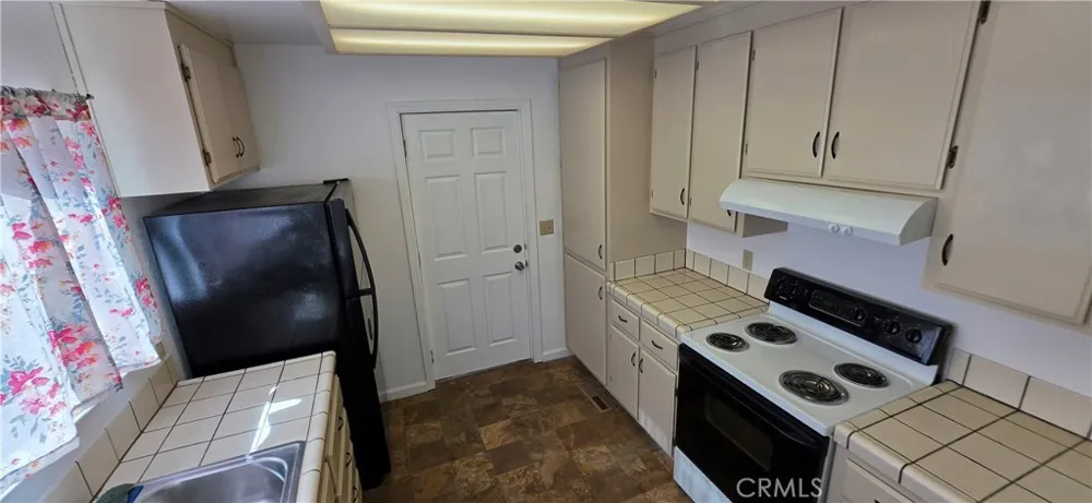15200 Highlands Harbor Clearlake, CA 95422