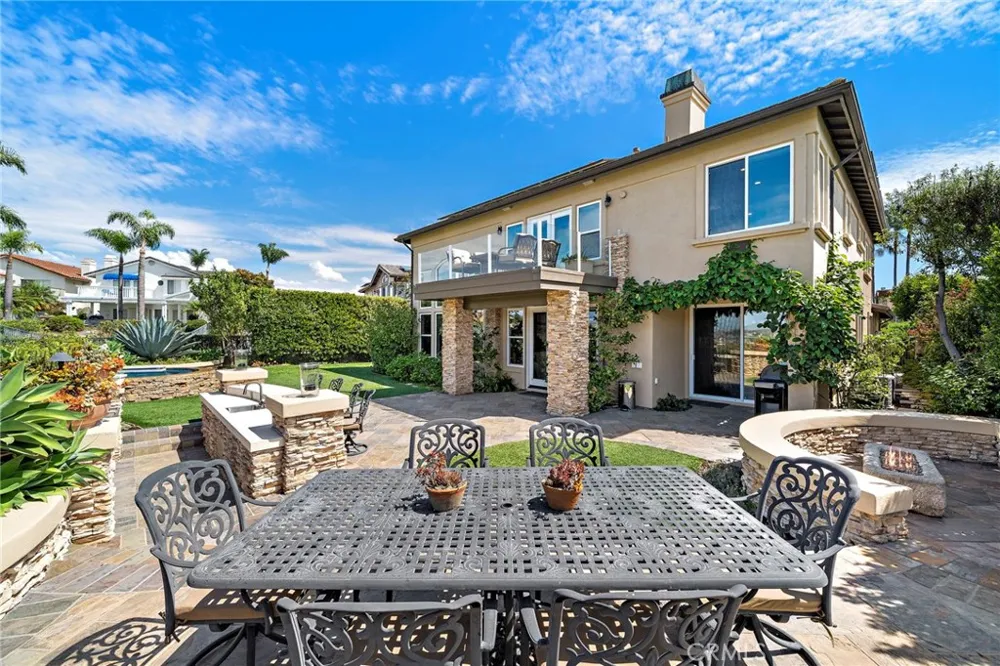 604 Calle Reata San Clemente, CA 92673