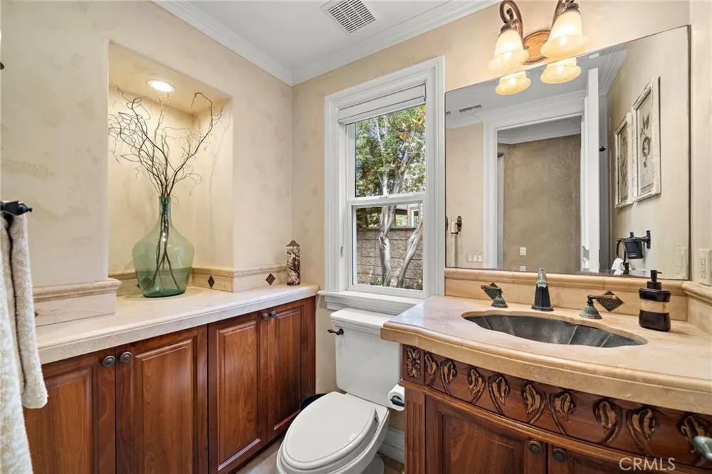 604 Calle Reata San Clemente, CA 92673