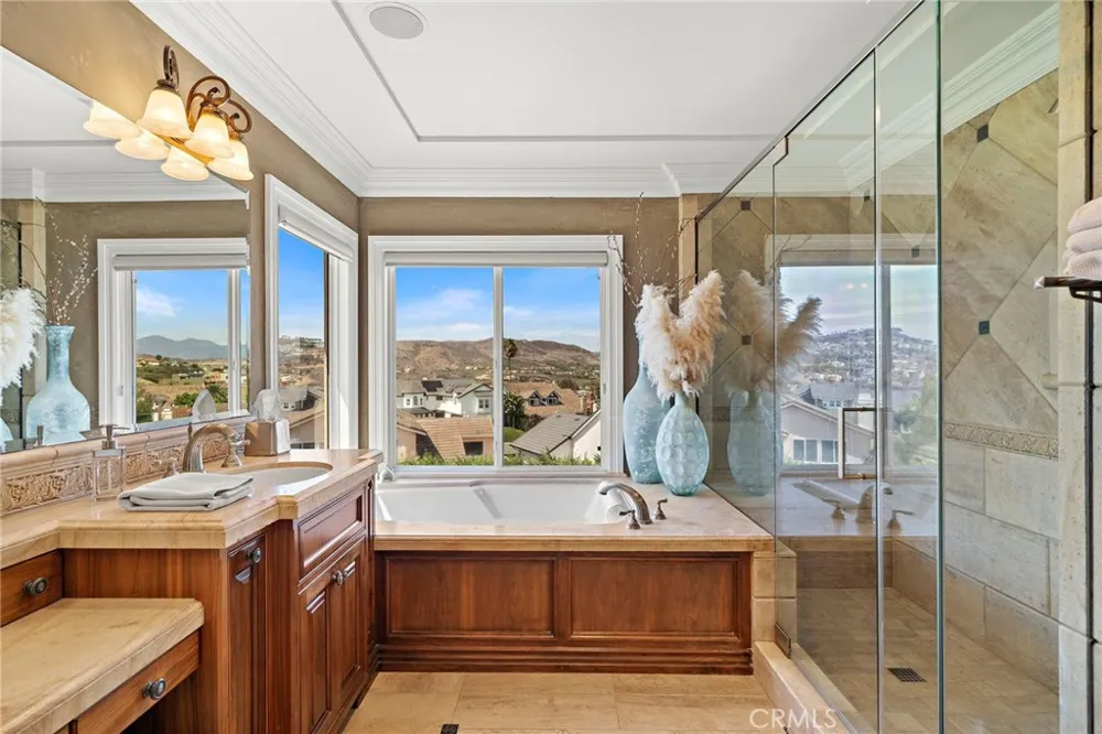 604 Calle Reata San Clemente, CA 92673