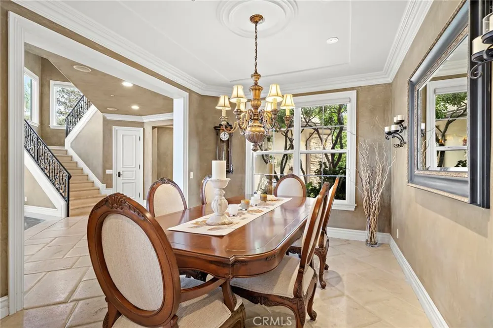 604 Calle Reata San Clemente, CA 92673