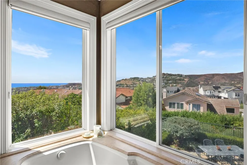 604 Calle Reata San Clemente, CA 92673