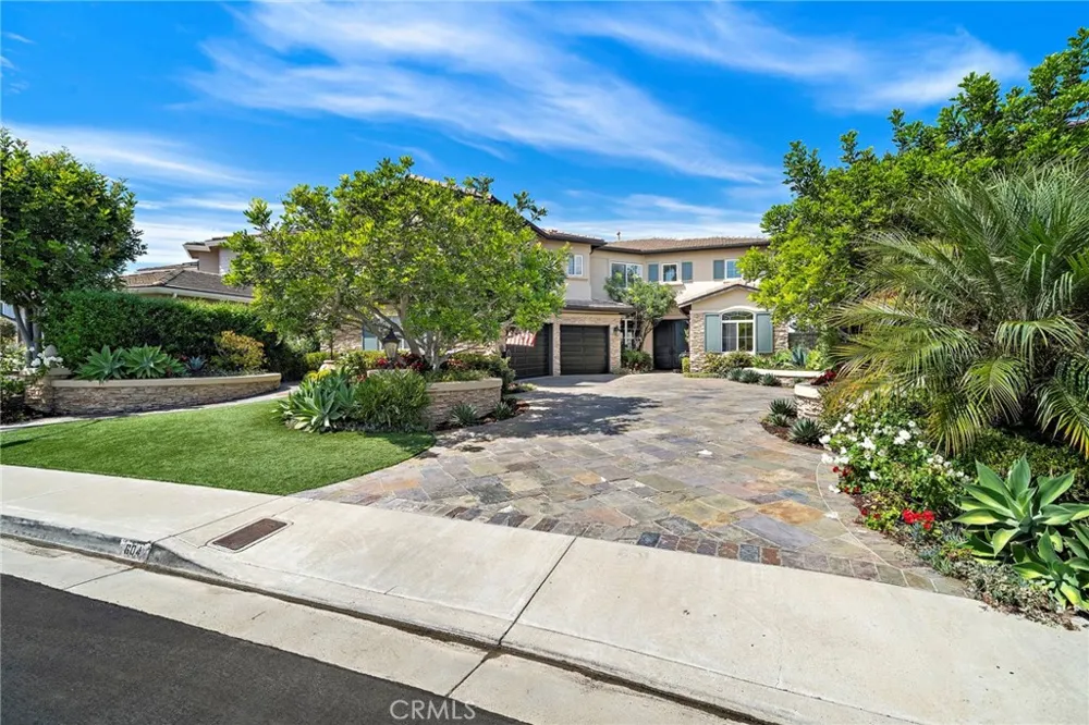 604 Calle Reata San Clemente, CA 92673