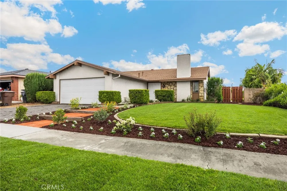 17342 Glasgow Circle Yorba Linda, CA 92886