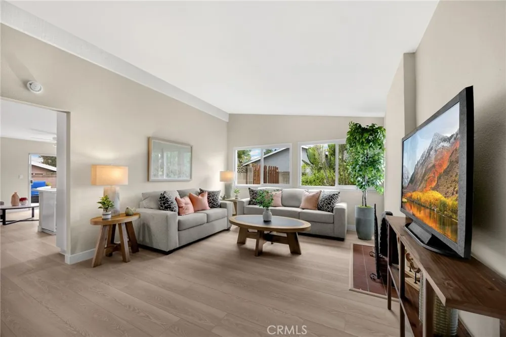 17342 Glasgow Circle Yorba Linda, CA 92886
