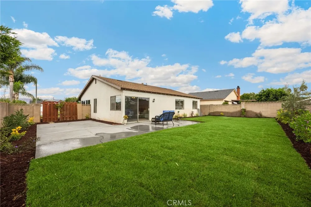 17342 Glasgow Circle Yorba Linda, CA 92886