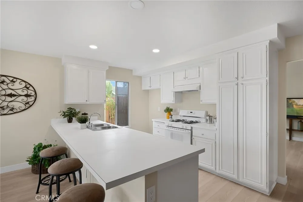 17342 Glasgow Circle Yorba Linda, CA 92886