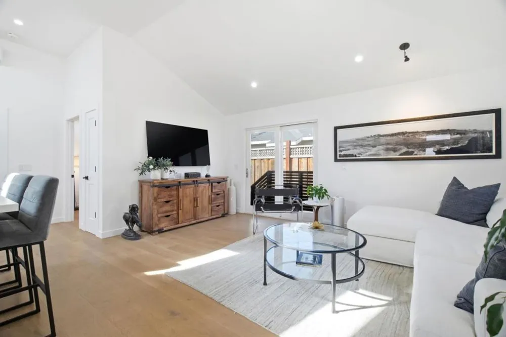 1510 Jasmine Street San Mateo, CA 94402