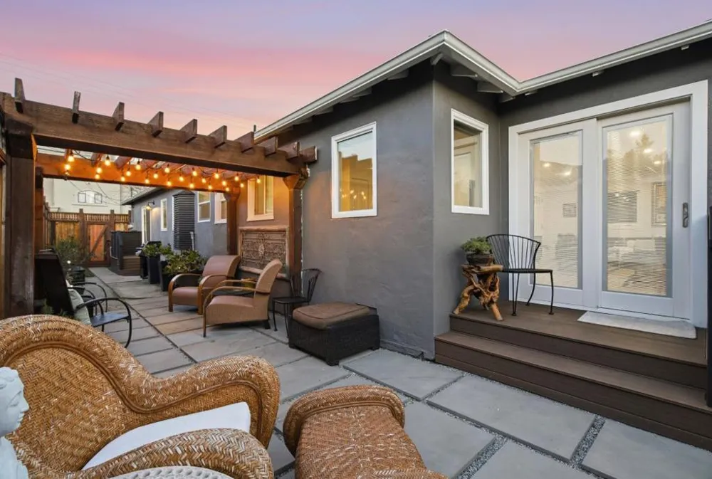 1510 Jasmine Street San Mateo, CA 94402