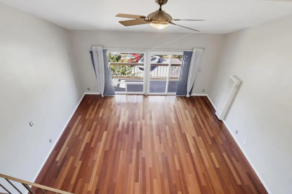 707 Fathom Drive #208 San Mateo, CA 94404