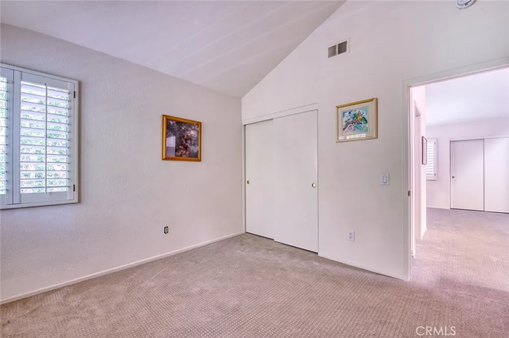205 Santa Rosa Court Laguna Beach, CA 92651