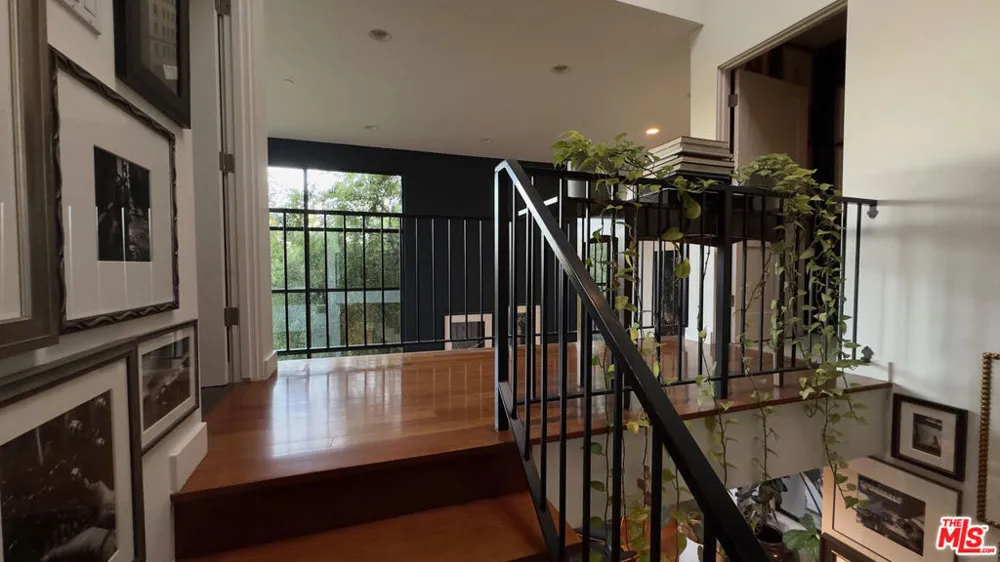 4080 Camino Real Los Angeles, CA 90065