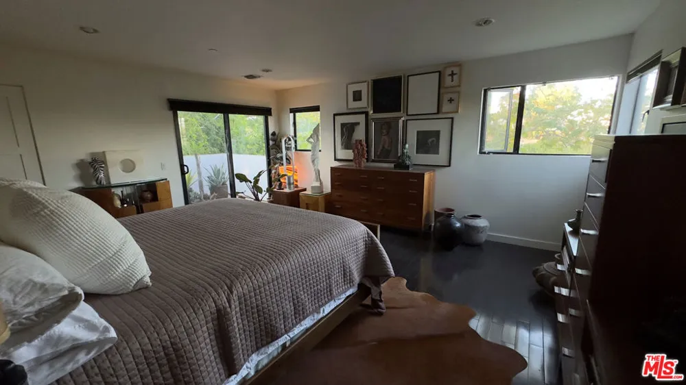 4080 Camino Real Los Angeles, CA 90065