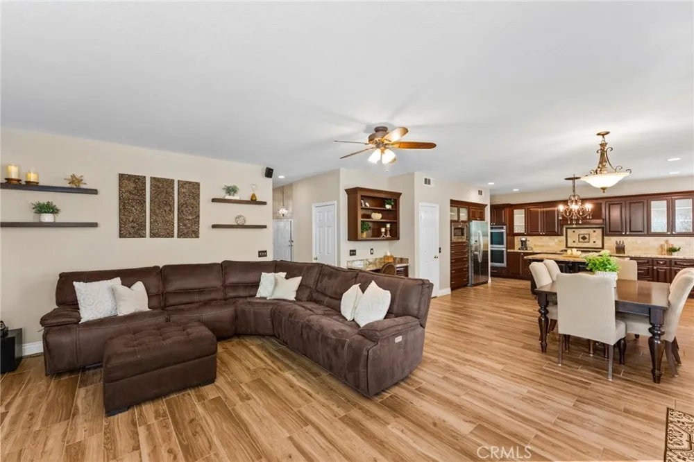 2675 Flora Spiegel Way Corona, CA 92881