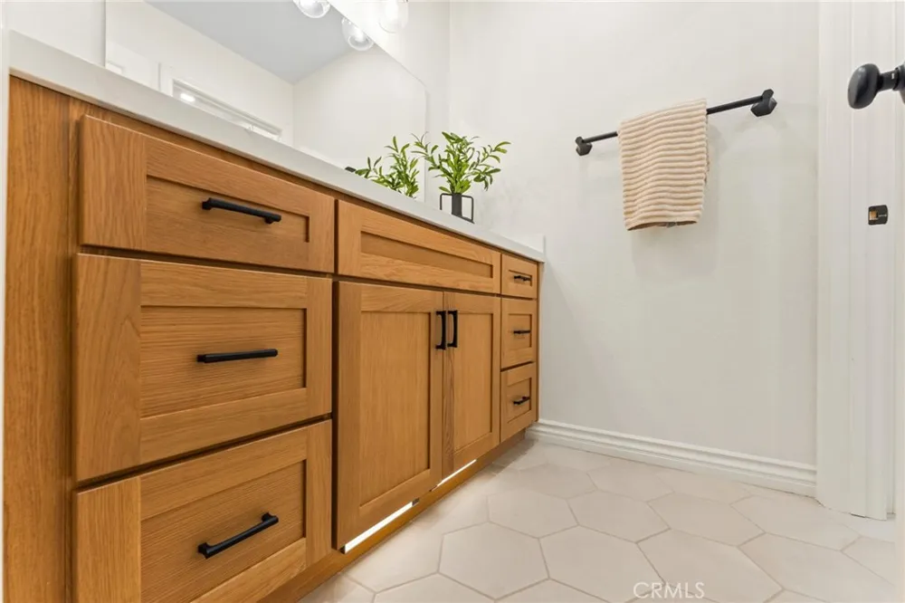 2675 Flora Spiegel Way Corona, CA 92881
