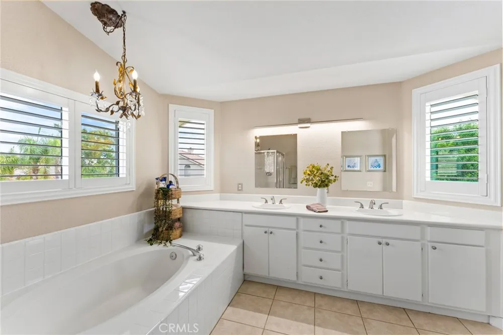 2675 Flora Spiegel Way Corona, CA 92881