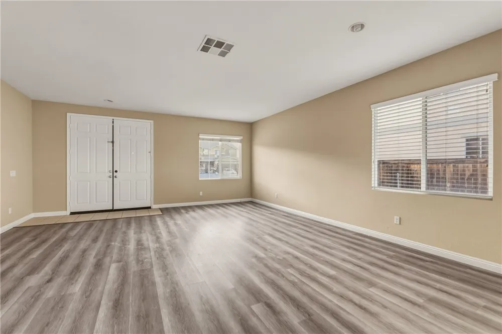 9053 Calico Court Hesperia, CA 92344