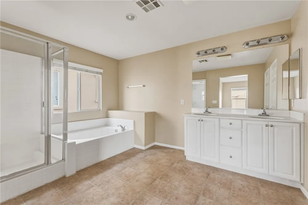 9053 Calico Court Hesperia, CA 92344