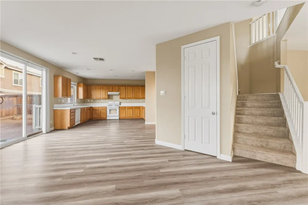 9053 Calico Court Hesperia, CA 92344