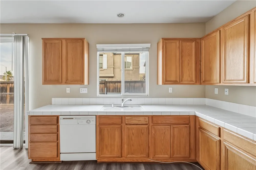 9053 Calico Court Hesperia, CA 92344