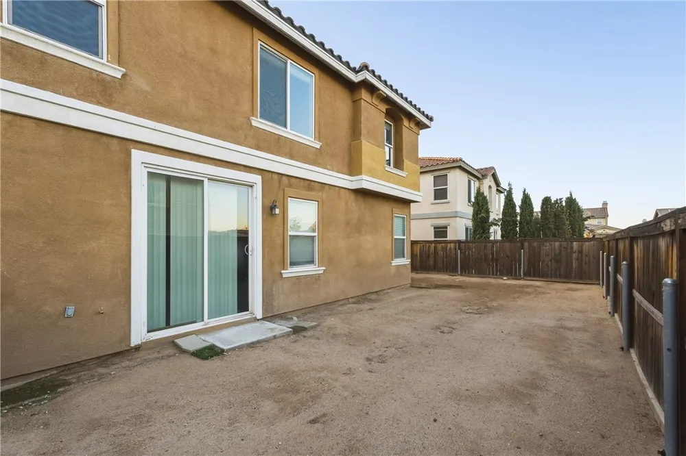 9053 Calico Court Hesperia, CA 92344