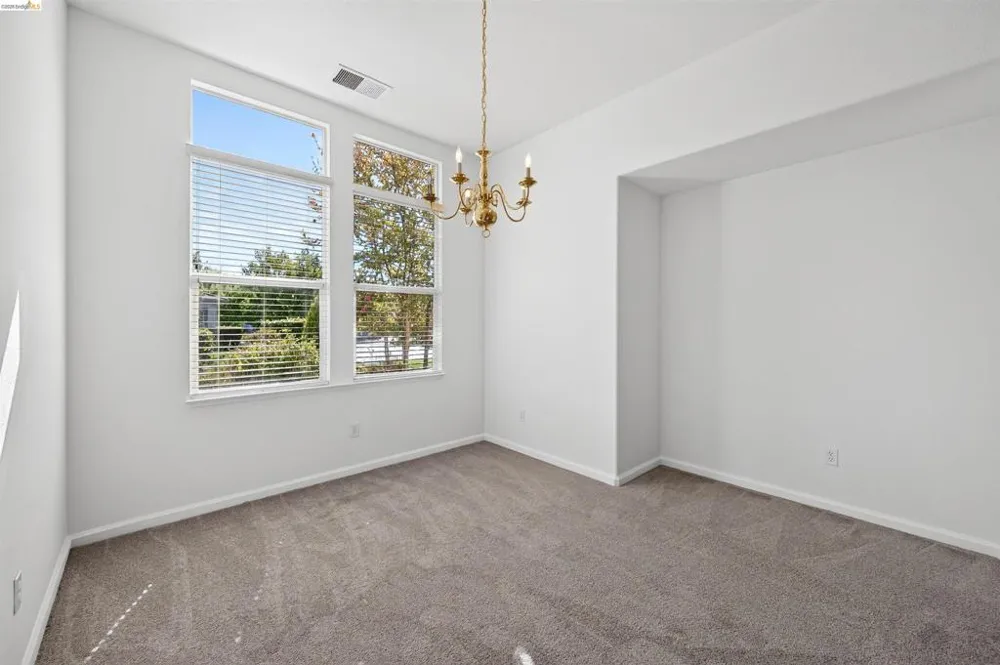 2021 Kent Dr Brentwood, CA 94513