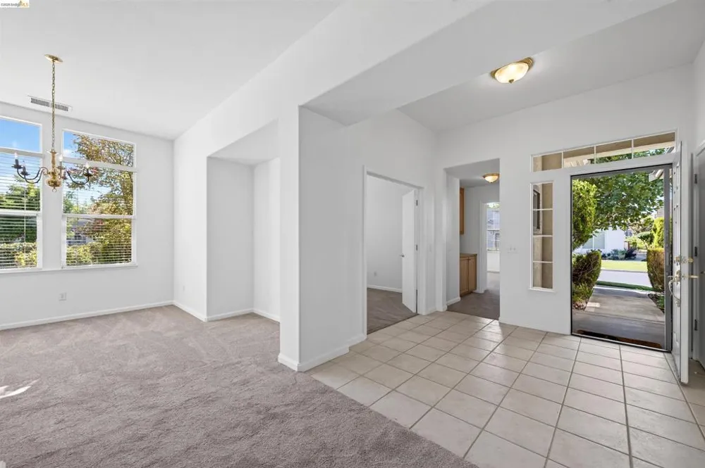 2021 Kent Dr Brentwood, CA 94513