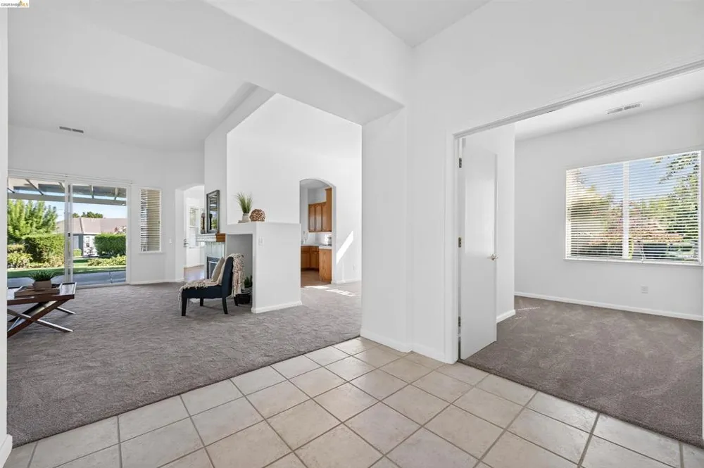 2021 Kent Dr Brentwood, CA 94513