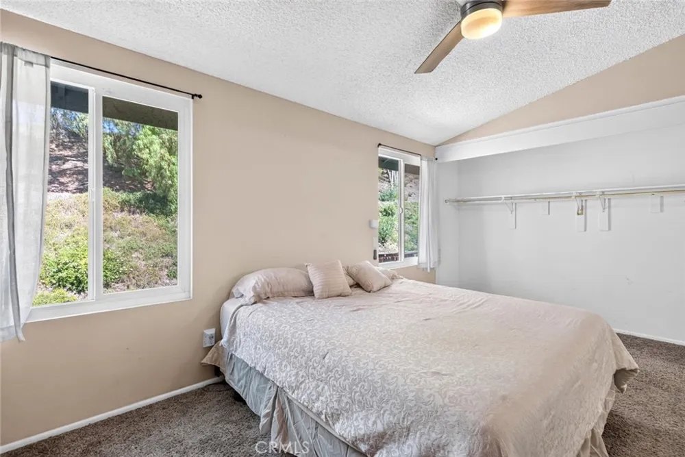 2347 Viewridge Place Escondido, CA 92026