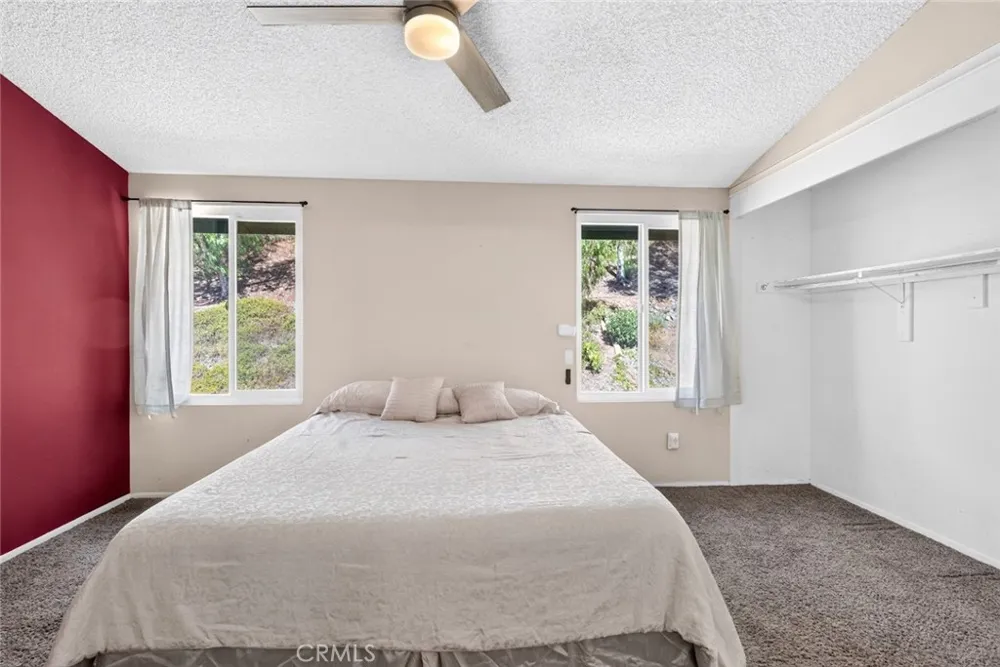 2347 Viewridge Place Escondido, CA 92026